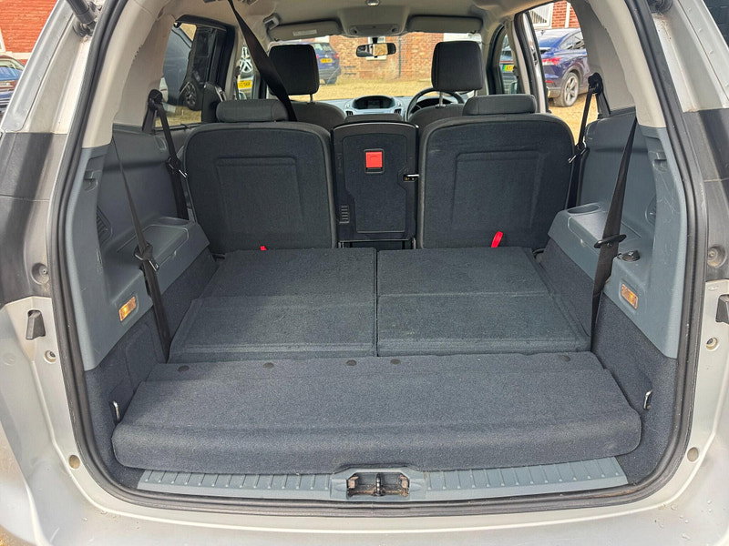 Ford Grand C-Max 1.6 Tdci Zetec Mpv