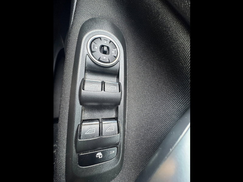 Ford S-Max 2.0 TDCi Titanium MPV 5dr Diesel Manual Euro 5 (140 ps)