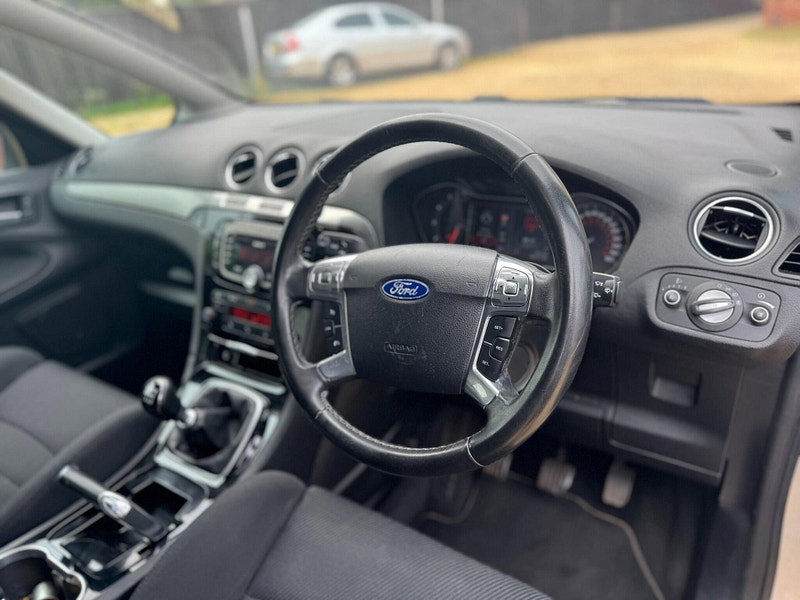 Ford S-Max 2.0 Tdci Titanium Mpv