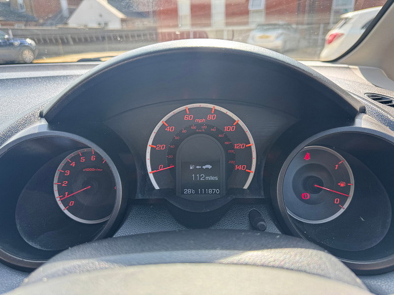 Honda Jazz 1.4 i-VTEC ES Hatchback 5dr Petrol Manual Euro 5 (99 ps)