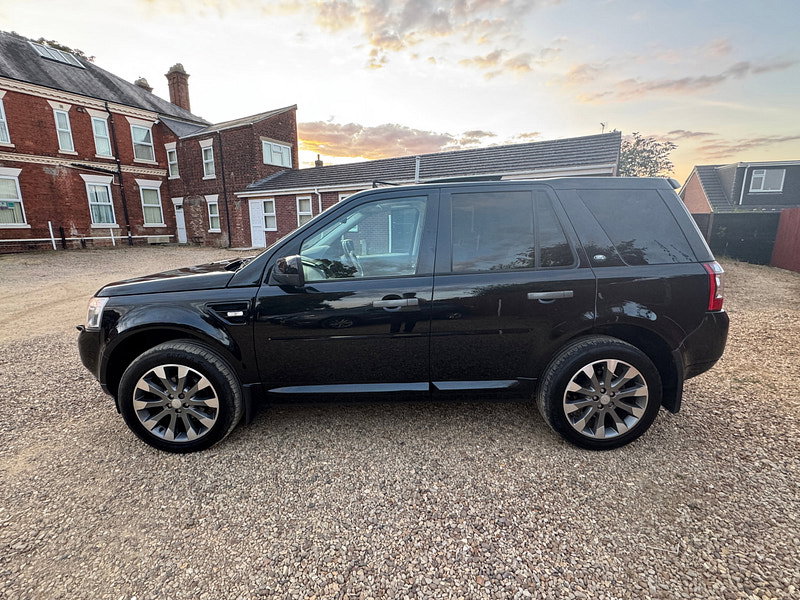 Land Rover Freelander 2 2.2 SD4 HSE SUV 5dr Diesel CommandShift 4WD Euro 5 (190 ps)