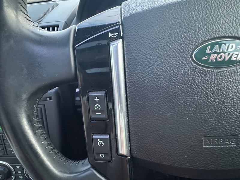 Land Rover Freelander 2 2.2 SD4 HSE SUV 5dr Diesel CommandShift 4WD Euro 5 (190 ps)