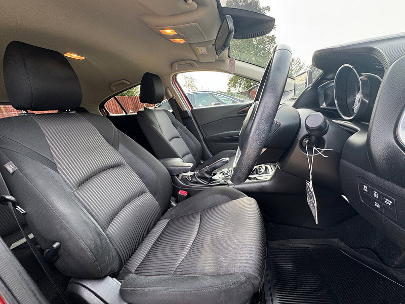 Mazda Mazda3 2.0 SKYACTIV-G Sport Nav Hatchback 5dr Petrol Manual Euro 5 (s/s) (120 ps)