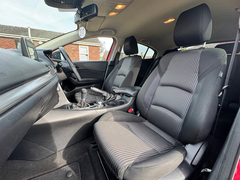 Mazda Mazda3 2.0 SKYACTIV-G Sport Nav Hatchback 5dr Petrol Manual Euro 5 (s/s) (120 ps)