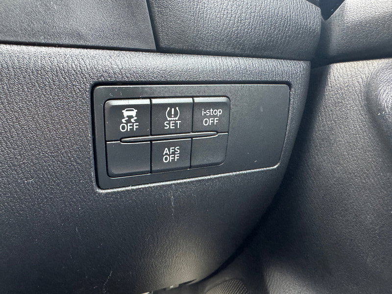Mazda Mazda3 2.0 SKYACTIV-G Sport Nav Hatchback 5dr Petrol Manual Euro 5 (s/s) (120 ps)