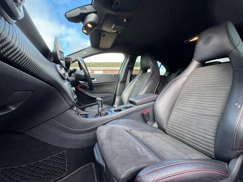 Mercedes-Benz A Class 1.5 A180d Amg Line (executive) Hatchback