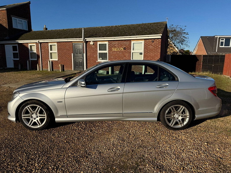 Mercedes-Benz C Class 1.8 C180 Blueefficiency Sport Saloon