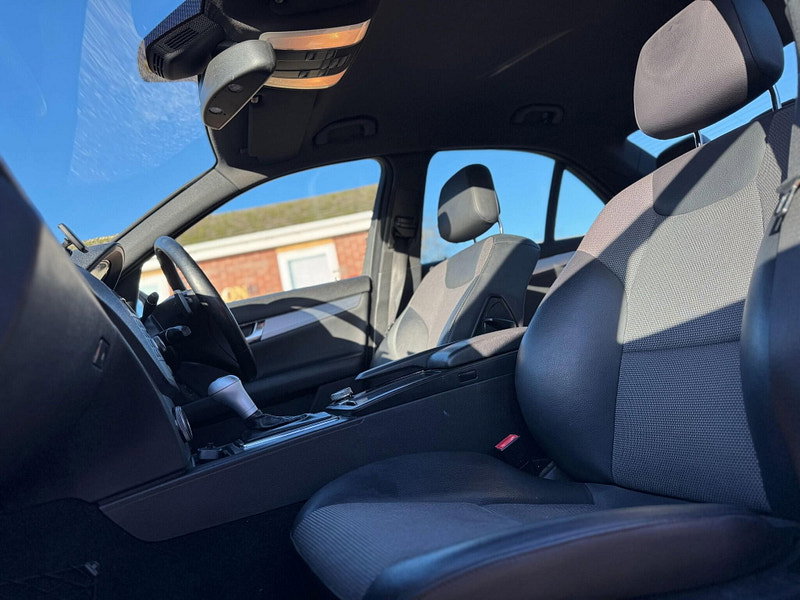 Mercedes-Benz C Class 1.8 C180 Blueefficiency Sport Saloon