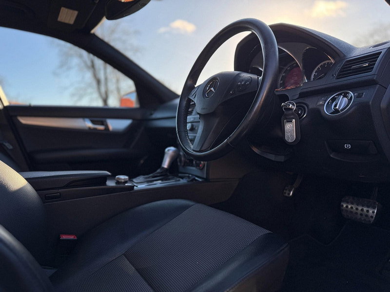 Mercedes-Benz C Class 1.8 C180 Blueefficiency Sport Saloon