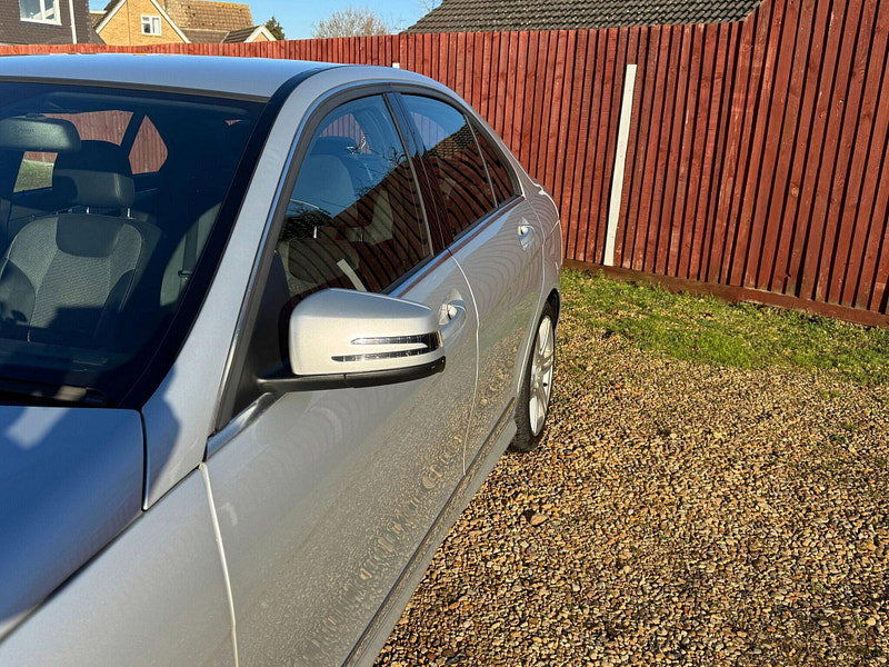 Mercedes-Benz C Class 1.8 C180 Blueefficiency Sport Saloon