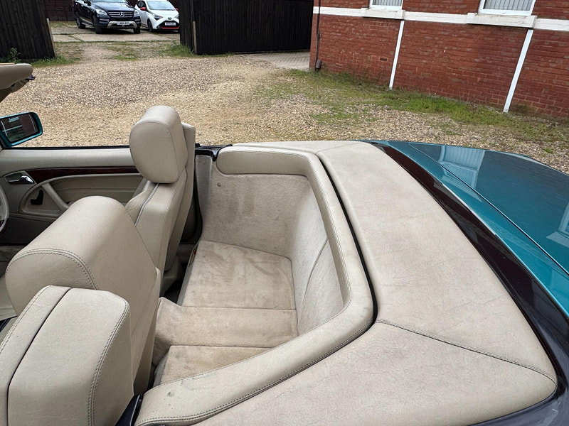 Mercedes-Benz SL 3.2 Sl320 Limited Edition Convertible