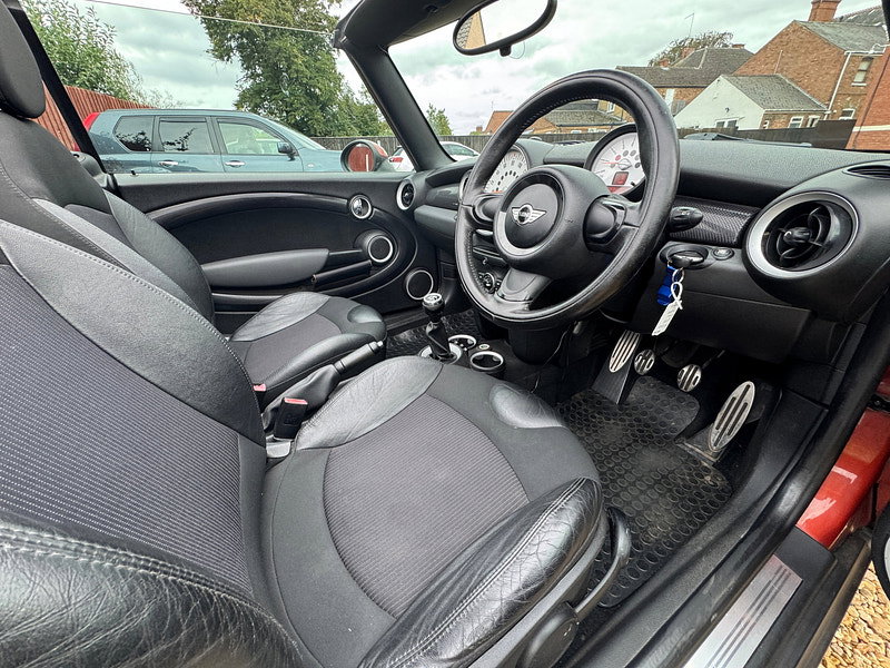 MINI Convertible 1.6 Cooper S Convertible 2dr Petrol Manual Euro 5 (s/s) (184 ps)