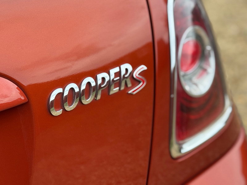 MINI Convertible 1.6 Cooper S Convertible 2dr Petrol Manual Euro 5 (s/s) (184 ps)