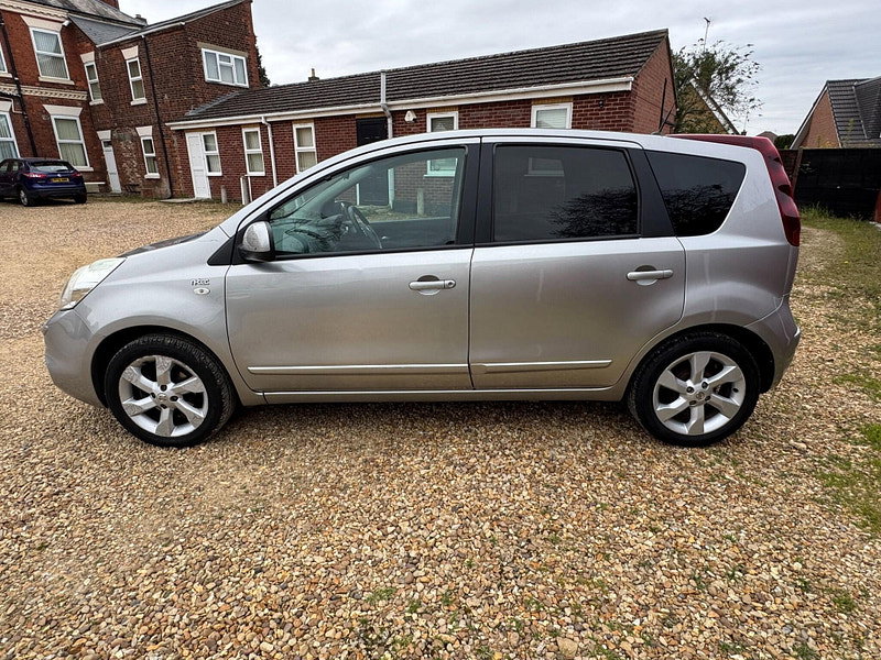 Nissan Note 1.4 16v N-tec Hatchback