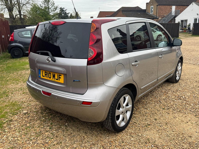 Nissan Note 1.4 16v N-tec Hatchback