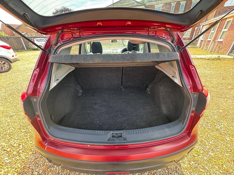 Nissan Qashqai 1.5 Dci Tekna Suv