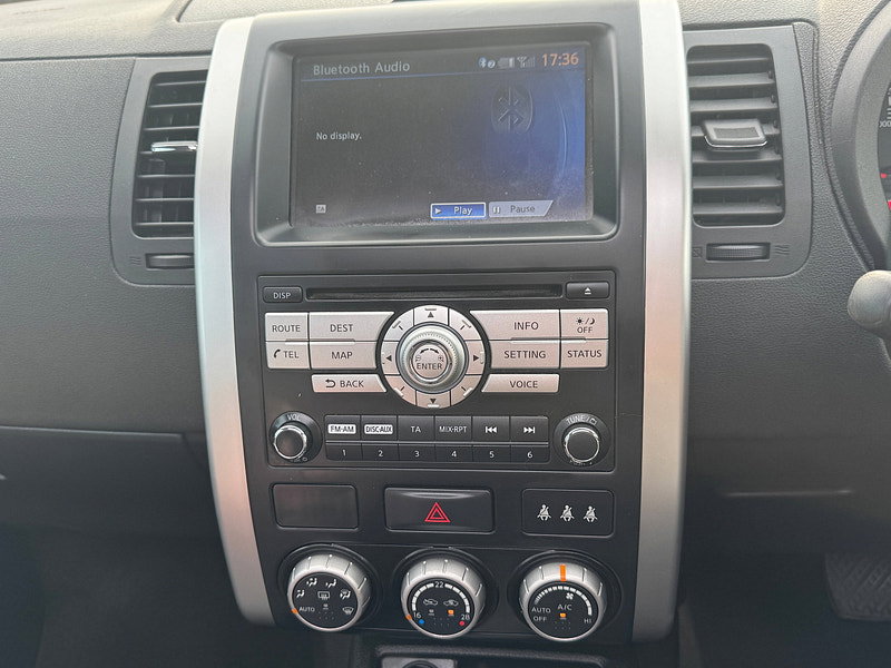 Nissan X-Trail 2.0 dCi Tekna SUV 5dr Diesel Auto 4WD Euro 5 (150 ps)