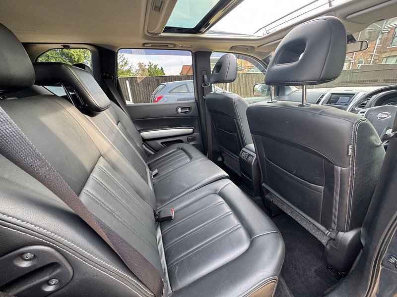 Nissan X-Trail 2.0 dCi Tekna SUV 5dr Diesel Auto 4WD Euro 5 (150 ps)