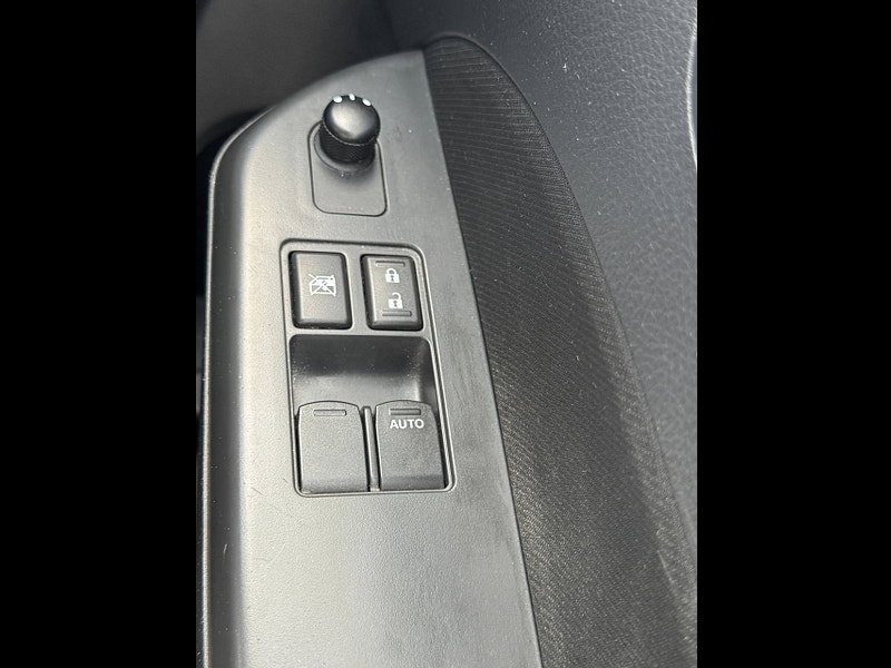 Suzuki Swift 1.2 SZ3 Hatchback 3dr Petrol Manual Euro 5 (94 ps)