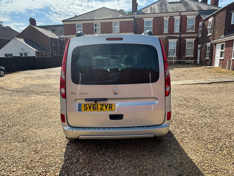 Renault Kangoo 1.5 dCi Dynamique TomTom MPV 5dr Diesel Manual Euro 5 (90 ps)