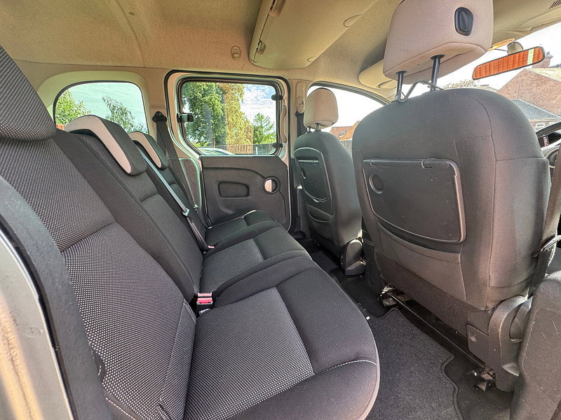 Renault Kangoo 1.5 dCi Dynamique TomTom MPV 5dr Diesel Manual Euro 5 (90 ps)
