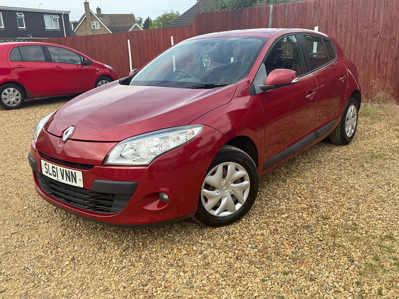 Renault Megane 1.6 16v Expression Hatchback