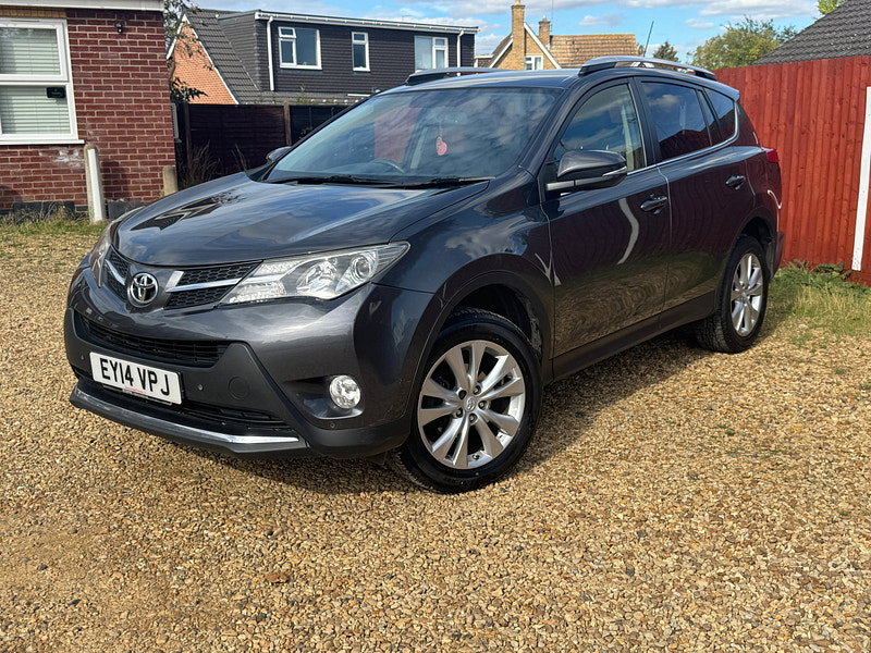 Toyota RAV4 2.2 D-4D Invincible SUV 5dr Diesel Manual 4WD Euro 5 (150 ps)