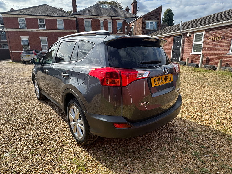 Toyota RAV4 2.2 D-4D Invincible SUV 5dr Diesel Manual 4WD Euro 5 (150 ps)