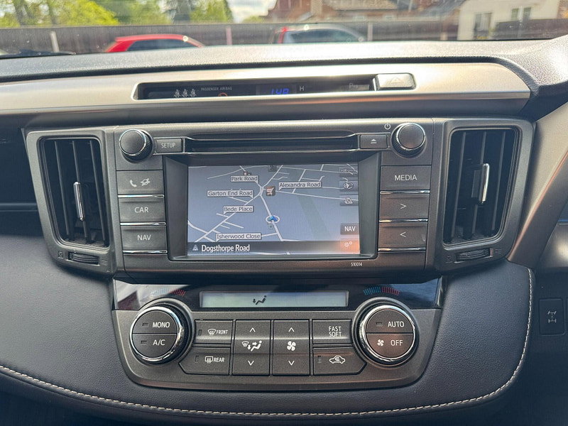 Toyota RAV4 2.2 D-4d Invincible Suv