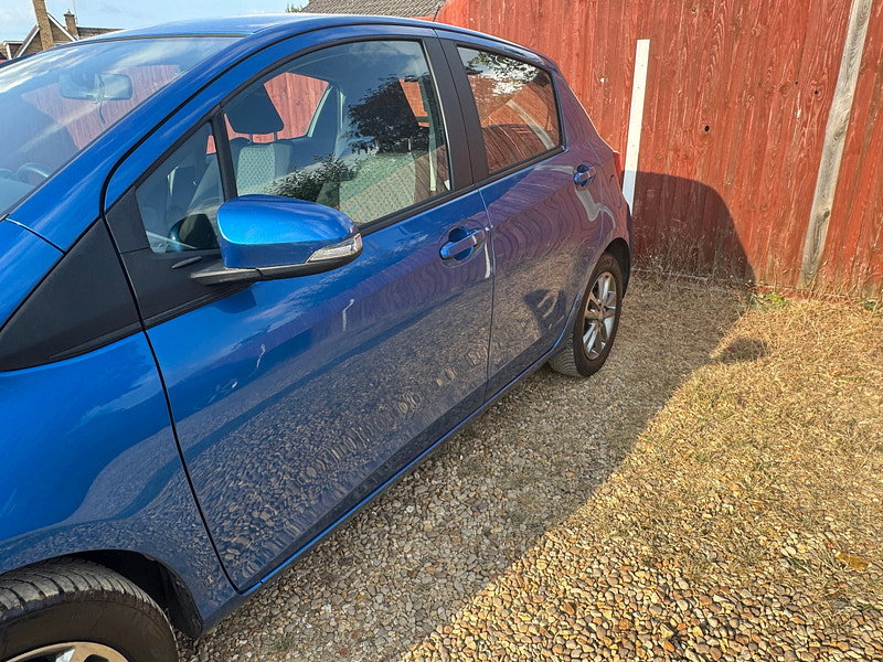 Toyota Yaris 1.33 Dual VVT-i Icon Hatchback 5dr Petrol Manual Euro 5 Euro 5 (99 ps)
