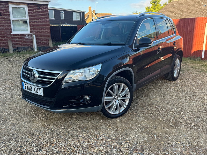 Volkswagen Tiguan 2.0 TDI Sport SUV 5dr Diesel Manual 4WD Euro 5 (140 ps)