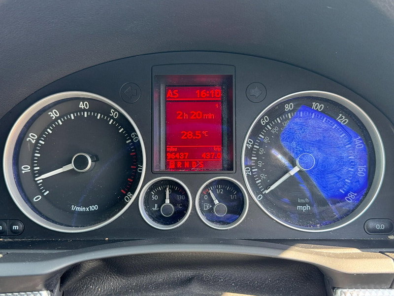 Volkswagen Golf 3.2 V6 R32 Hatchback