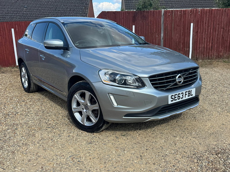 Volvo XC60 2.4 D4 SE Lux SUV 5dr Diesel Manual AWD Euro 5 (s/s) (181 ps)