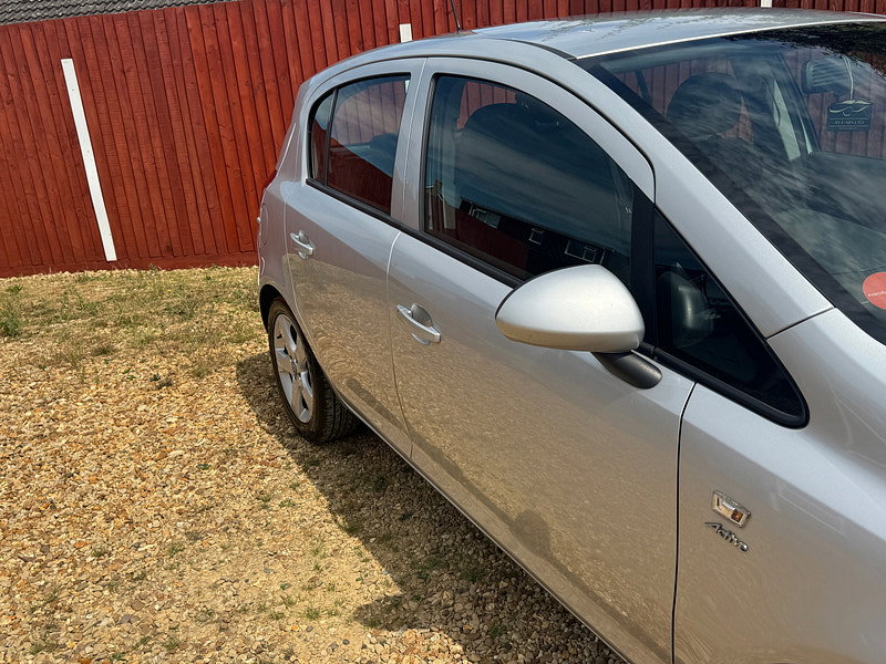 Vauxhall Corsa 1.2 16V Active Hatchback 5dr Petrol Manual Euro 5 (85 ps)