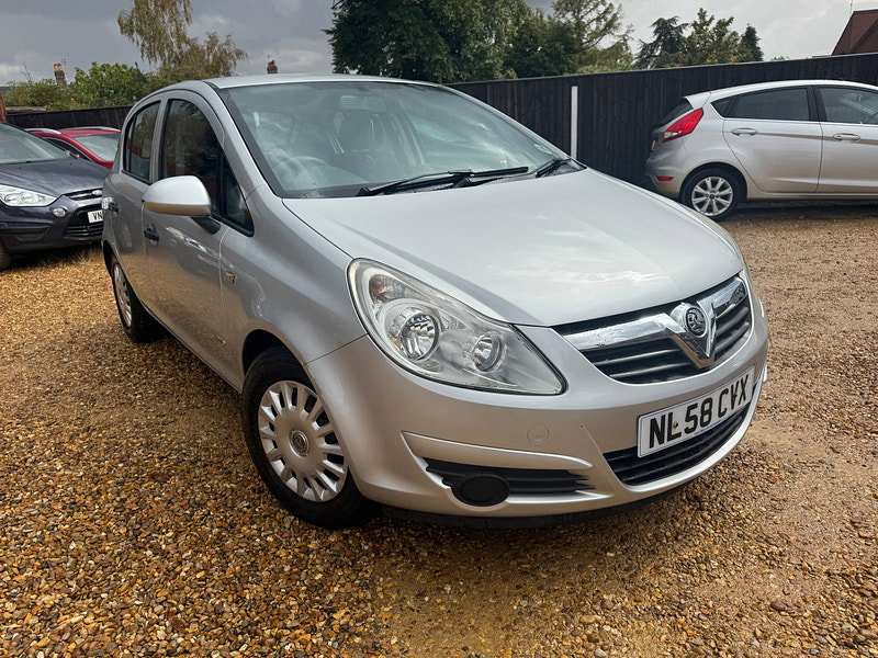 Vauxhall Corsa 1.2i 16v Life Hatchback 5dr Petrol Manual (139 g/km, 79 bhp)