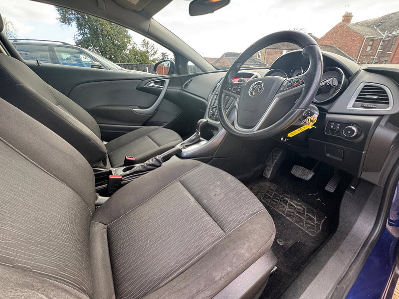 Vauxhall Astra GTC 1.4T Sport Coupe 3dr Petrol Auto Euro 5 (140 ps)