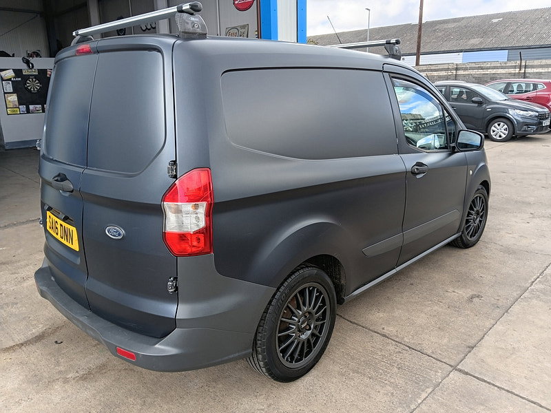 Ford Transit Courier 1.5 TDCi Panel Van 4dr Diesel Manual L1 Euro 5 (75 ps)