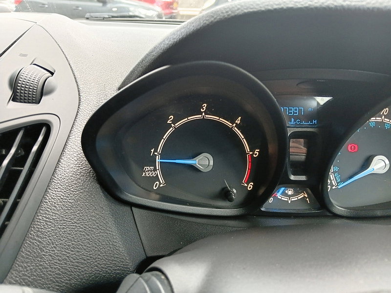 Ford Transit Courier 1.5 TDCi Panel Van 4dr Diesel Manual L1 Euro 5 (75 ps)