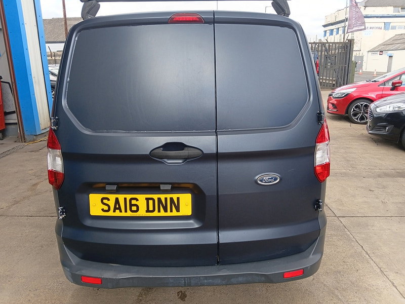 Ford Transit Courier 1.5 TDCi Panel Van 4dr Diesel Manual L1 Euro 5 (75 ps)