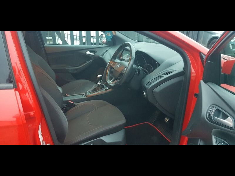 Ford Focus 1.5T EcoBoost ST-Line Hatchback 5dr Petrol Manual Euro 6 (s/s) (150 ps)