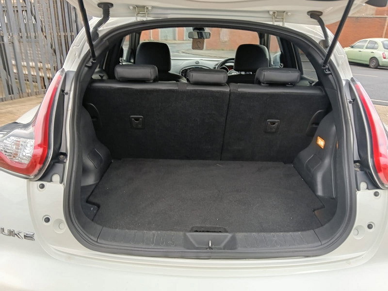 Nissan Juke 1.5 dCi N-Connecta SUV 5dr Diesel Manual Euro 6 (s/s) (110 ps)