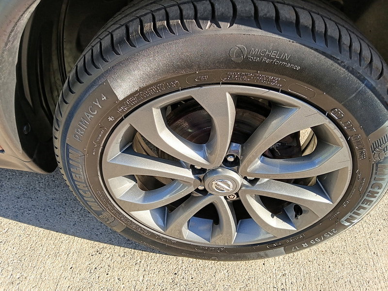 Nissan Juke 1.6 Tekna SUV 5dr Petrol Manual Euro 5 (s/s) (117 ps)