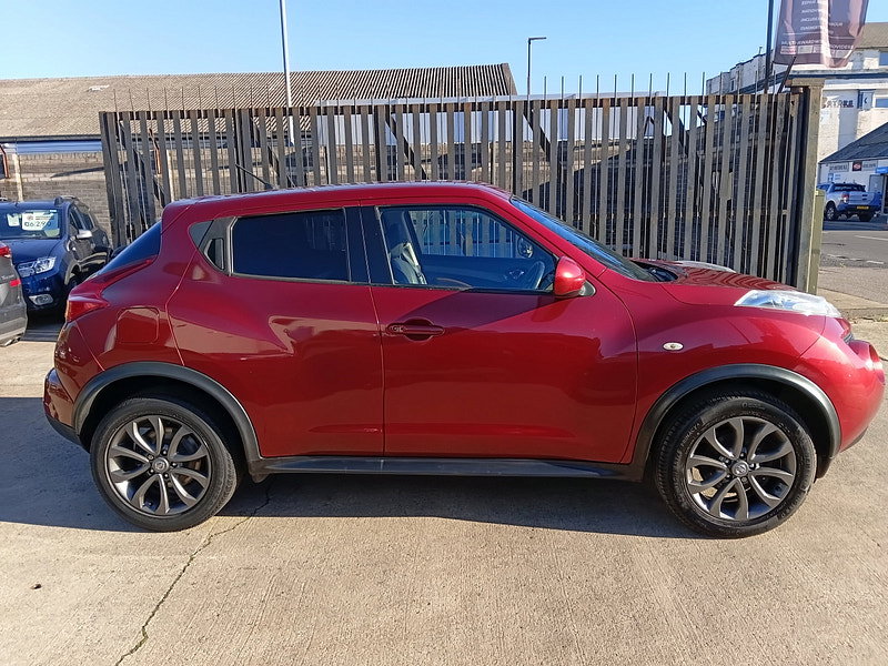 Nissan Juke 1.6 Tekna SUV 5dr Petrol Manual Euro 5 (s/s) (117 ps)