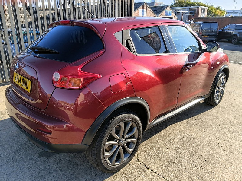 Nissan Juke 1.6 Tekna SUV 5dr Petrol Manual Euro 5 (s/s) (117 ps)
