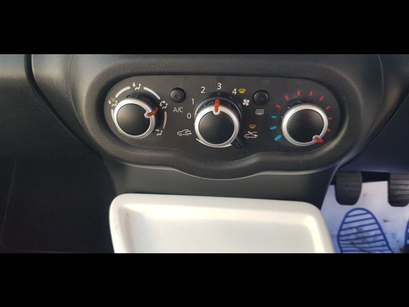 Renault Twingo 1.0 SCe Dynamique Hatchback 5dr Petrol Manual Euro 6 (s/s) (70 ps)