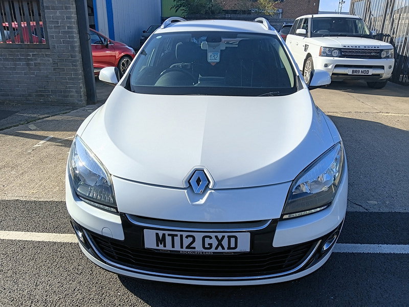 Renault Megane 1.6 dCi Dynamique TomTom Sport Tourer 5dr Diesel Manual Euro 5 (s/s) (130 ps)