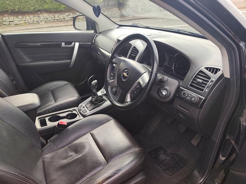 Chevrolet Captiva 2.2 VCDi LTZ SUV 5dr Diesel Manual 4WD Euro 5 (s/s) (7 Seats) (184 ps)