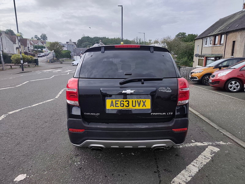 Chevrolet Captiva 2.2 VCDi LTZ SUV 5dr Diesel Manual 4WD Euro 5 (s/s) (7 Seats) (184 ps)