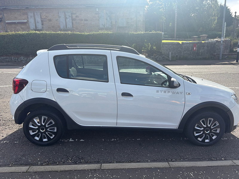 Dacia Sandero Stepway 1.5 dCi Ambiance Hatchback 5dr Diesel Manual Euro 6 (s/s) (90 ps)