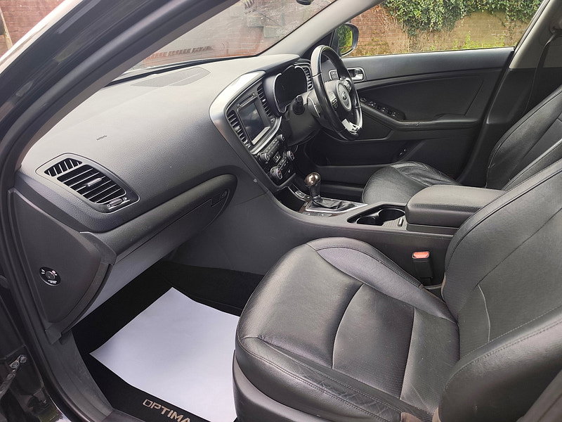 Kia Optima 1.7 CRDi 2 Saloon 4dr Diesel Auto Euro 5 (134 bhp)